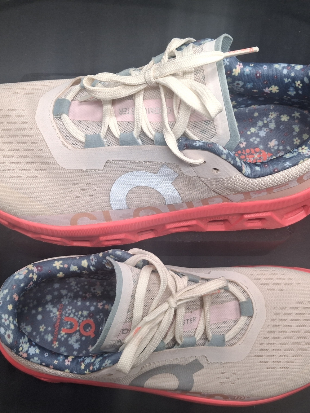 Free People On Running Cloudmonster Athletic Shoes in White and  Coral. - Picture 2 of 16